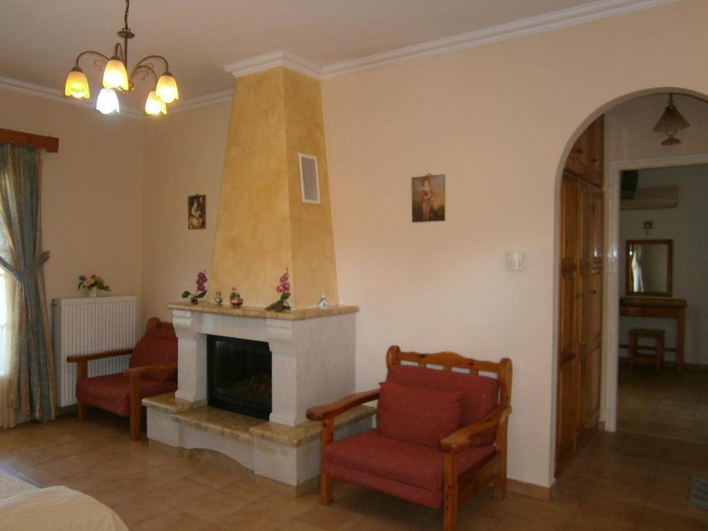 Athineos Apartments Коммено Номер фото